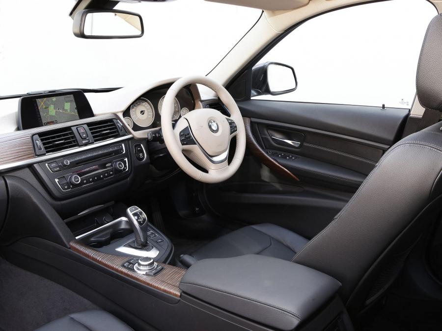  BMW 328i Sedan Luxury Line 2012 года  (AU) (фото 7 из 7)